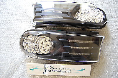 2010 2011 2012 2013 TOYOTA FJ CRUISER FRONT LED CORNER LAMP LIGHT INNER BLACK - Image 5