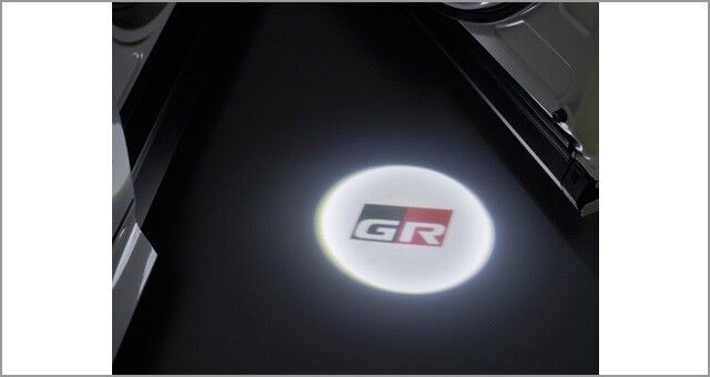 2017 2018 2019 2020 TOYOTA ESQUIRE GENUINE DOOR LED UNDER SPOT LIGHT LAMP GR